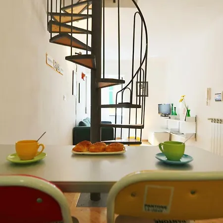 Torre Di Paglia Apartment Genoa